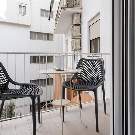 Stunning Cozy Apartment In أثينا المظهر الخارجي الصورة